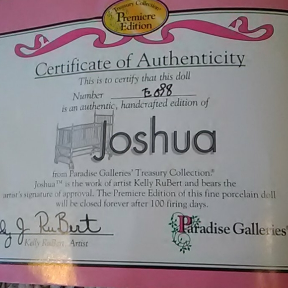 New in box Paradise Galleries Doll - Picture 3 of 8